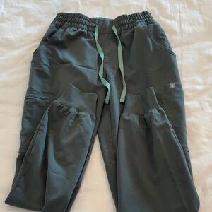 FIGS SCRUB  Jogger Pants
